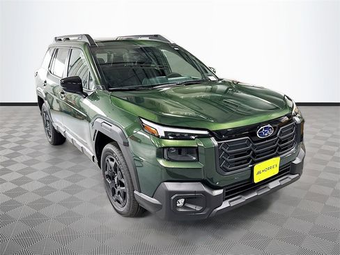 New 2026 Subaru Outback Limited image 3