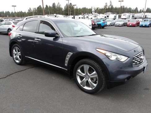 Used 2009 INFINITI FX35 AWD w/ Technology Pkg image 7