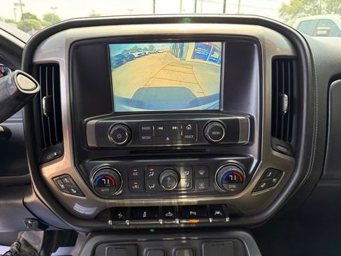 Used 2018 Chevrolet Silverado 1500 High Country AWD/4WD image 19