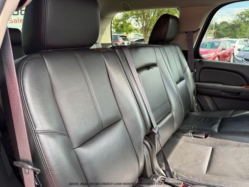 Used 2013 Chevrolet Tahoe LT w/ Luxury Package AWD/4WD image 18