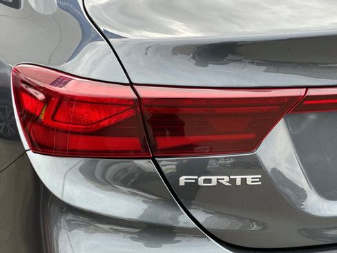 Used 2023 Kia Forte LXS w/ LXS Technology Package image 27