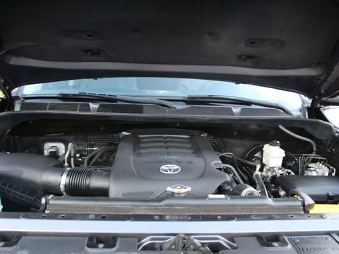 Used 2018 Toyota Tundra SR5 RWD image 26