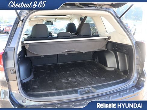 Used 2019 Subaru Forester Premium w/ All-Weather Package AWD/4WD image 15