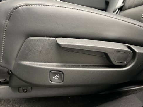 Used 2026 Hyundai Santa Fe SEL FWD image 14
