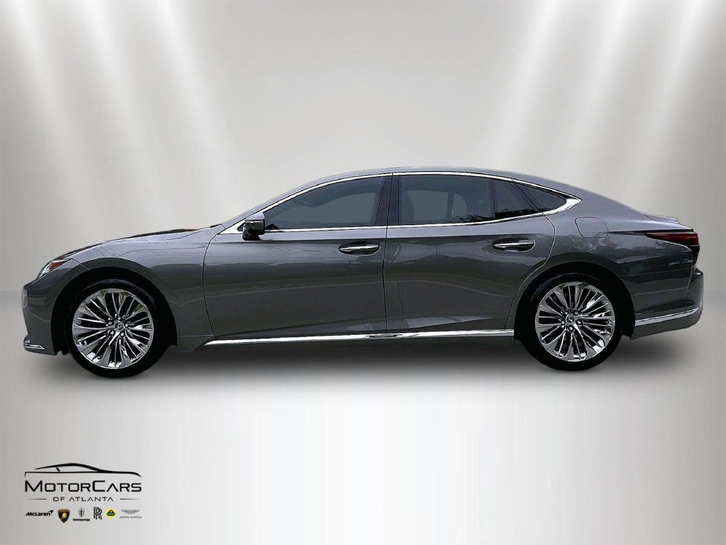 Used 2022 Lexus LS 500 w/ Accessory Package (Z1) RWD image 5