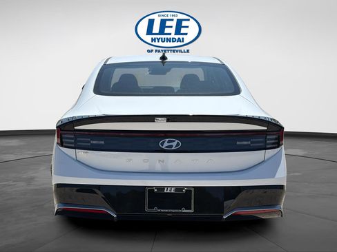 New 2026 Hyundai Sonata SEL image 5