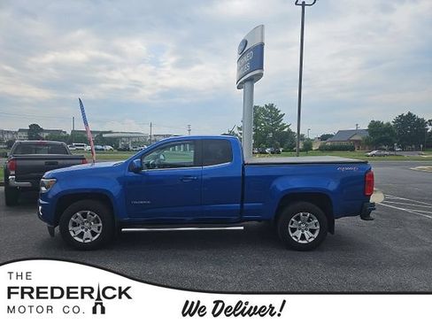 Used 2019 Chevrolet Colorado LT w/ LT Convenience Package AWD/4WD image 1