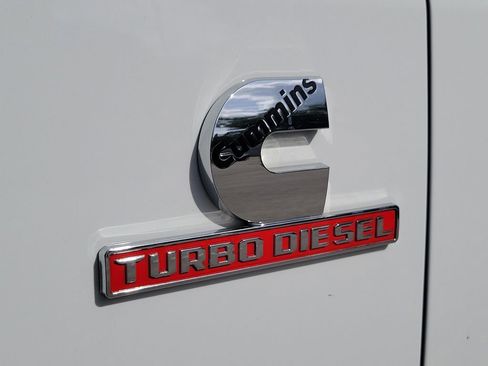 Used 2023 RAM 2500 Big Horn w/ Cold Weather Group AWD/4WD image 8
