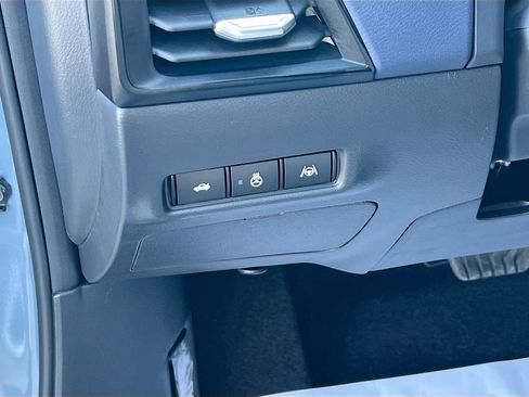 New 2026 Nissan Sentra SL FWD image 10