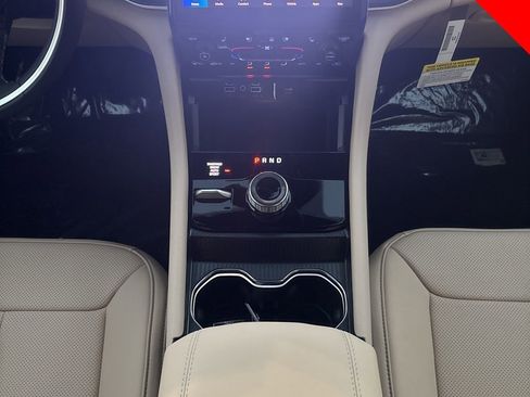 New 2025 Jeep Grand Cherokee Limited w/ Luxury Tech Group II image 20