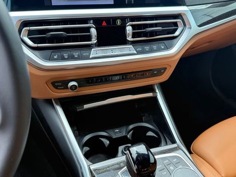 Used 2022 BMW 330i 330i w/ Driving Assistance Package image 23