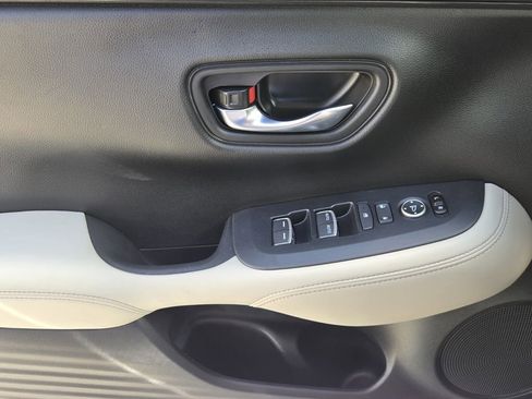 Used 2025 Honda HR-V EX-L image 27