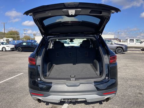 Used 2025 Chevrolet Blazer LT image 21