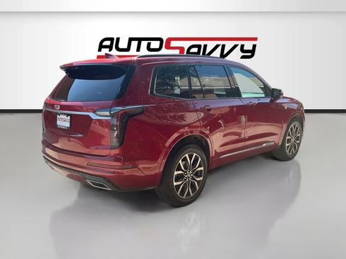 Used 2021 Cadillac XT6 Sport w/ Platinum Package AWD/4WD image 7