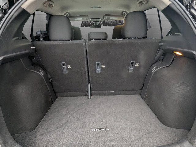 Certified 2024 Nissan Kicks S FWD image 33