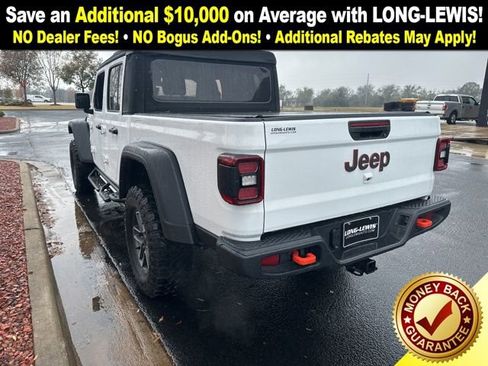 Used 2024 Jeep Gladiator Mojave w/ Technology Group image 8