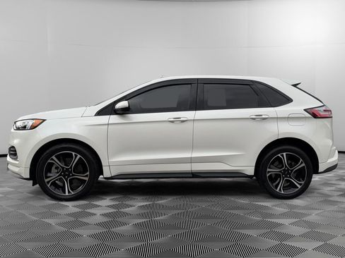 Used 2023 Ford Edge ST image 4