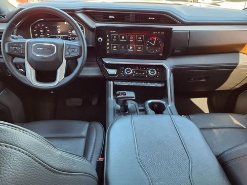 Used 2023 GMC Sierra 1500 Denali w/ Technology Package image 17