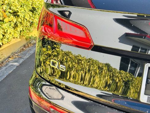 Used 2018 Audi Q5 2.0T Premium Plus w/ Premium Plus Package image 12