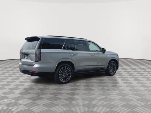 Certified 2025 Cadillac Escalade Sport Platinum w/ LPO, Floor Liner Package AWD/4WD image 8