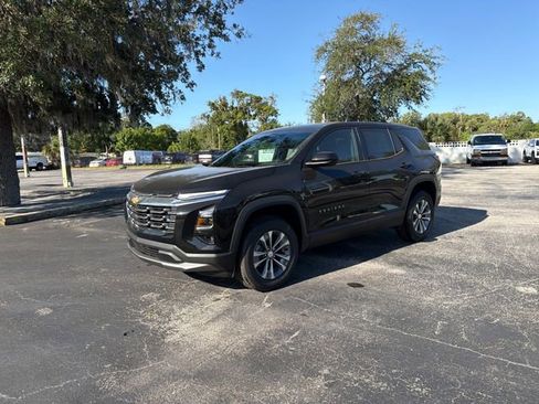 New 2026 Chevrolet Equinox LT w/ Safety and Technology Package FWD image 2