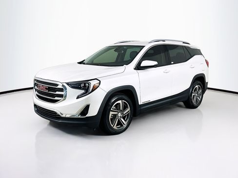 Used 2021 GMC Terrain SLT w/ LPO, Floor Liner Package FWD image 3
