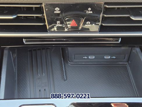 New 2026 Volkswagen Atlas Cross Sport SEL R-Line AWD/4WD image 19