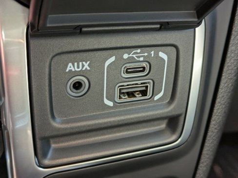 New 2026 Jeep Gladiator Willys image 19