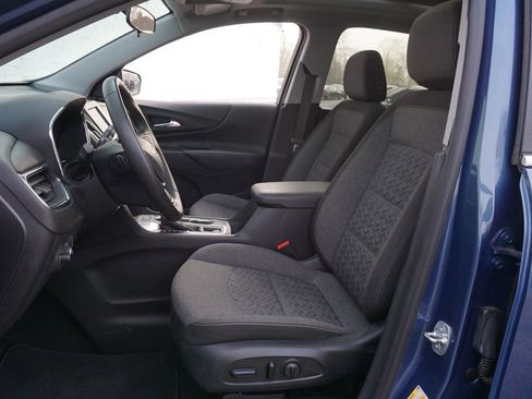 Used 2024 Chevrolet Equinox LT FWD image 10