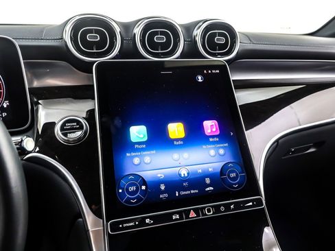 Certified 2025 Mercedes-Benz GLC 300 image 22