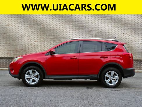 Used 2014 Toyota RAV4 XLE FWD image 6