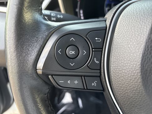 Used 2023 Toyota Corolla XSE FWD image 23