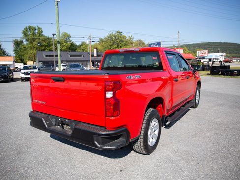 Used 2021 Chevrolet Silverado 1500 W/T image 3