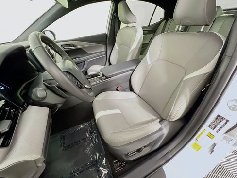 Used 2025 Toyota Camry SE AWD/4WD image 20