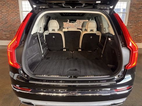 Used 2020 Volvo XC90 T8 Inscription image 32