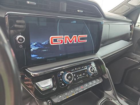Used 2022 GMC Sierra 1500 AT4X AWD/4WD image 12