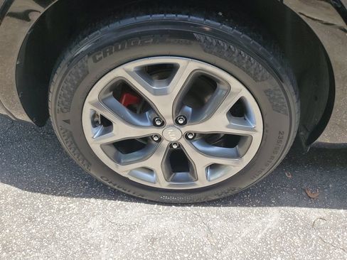 Used 2017 Kia Sorento SX FWD image 5