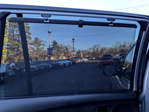 Used 2019 Honda Pilot Touring image 40