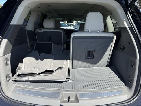 Certified 2024 Cadillac XT6 Premium Luxury w/ Technology Package image 11