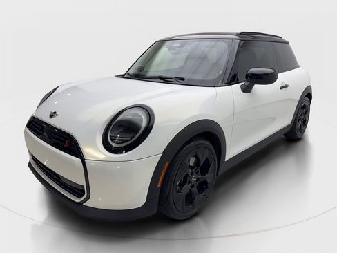 Used 2025 MINI Cooper S image 2