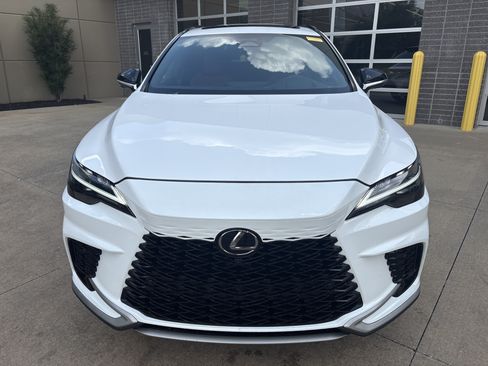 Used 2024 Lexus RX 350 F Sport w/ Convenience Package AWD/4WD image 3