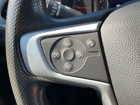 Used 2023 GMC Acadia SLE w/ Driver Convenience Package image 31