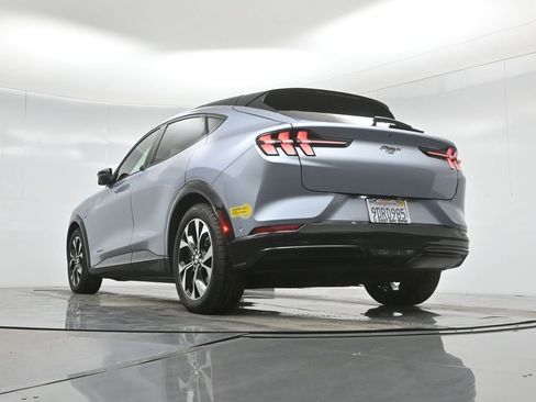 Certified 2022 Ford Mustang Mach-E Premium image 49