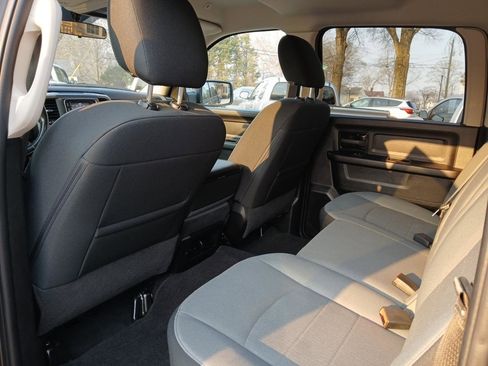 Used 2022 RAM 1500 Tradesman w/ Tradesman SXT Package image 13