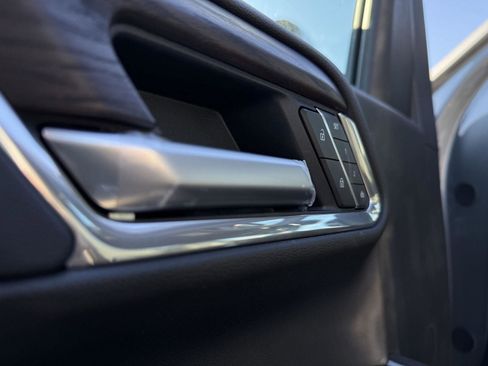 New 2026 GMC Sierra 1500 SLT w/ SLT Premium Plus Package image 11