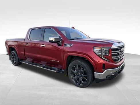 Used 2022 GMC Sierra 1500 SLT w/ SLT Premium Plus Package image 7