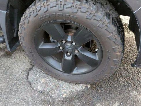 Used 2016 RAM 1500 Express image 21