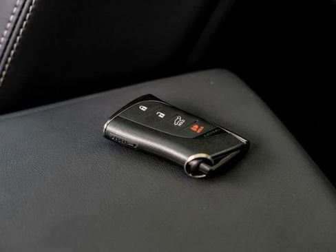 Used 2025 Lexus GX 550 image 68