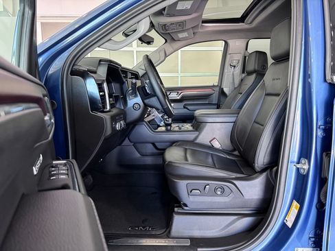 Certified 2024 GMC Sierra 1500 Denali w/ Denali Reserve Package AWD/4WD image 11