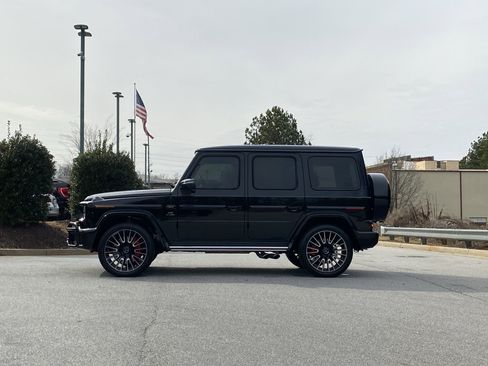 Used 2025 Mercedes-Benz G 63 AMG 4MATIC w/ Manufactur Interior Package image 14